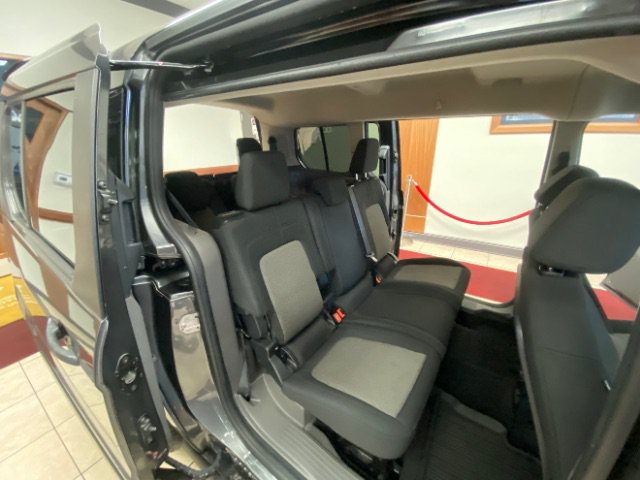 Used 2020 Ford Transit Connect XL FWD image 15
