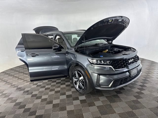 Used 2023 Kia Sorento S w/ Panoramic Sunroof Package FWD image 12