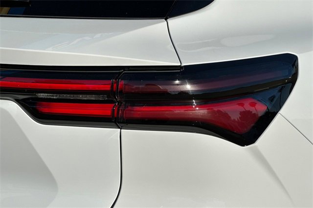 New 2026 Chevrolet Equinox EV LT w/ Comfort Package image 35