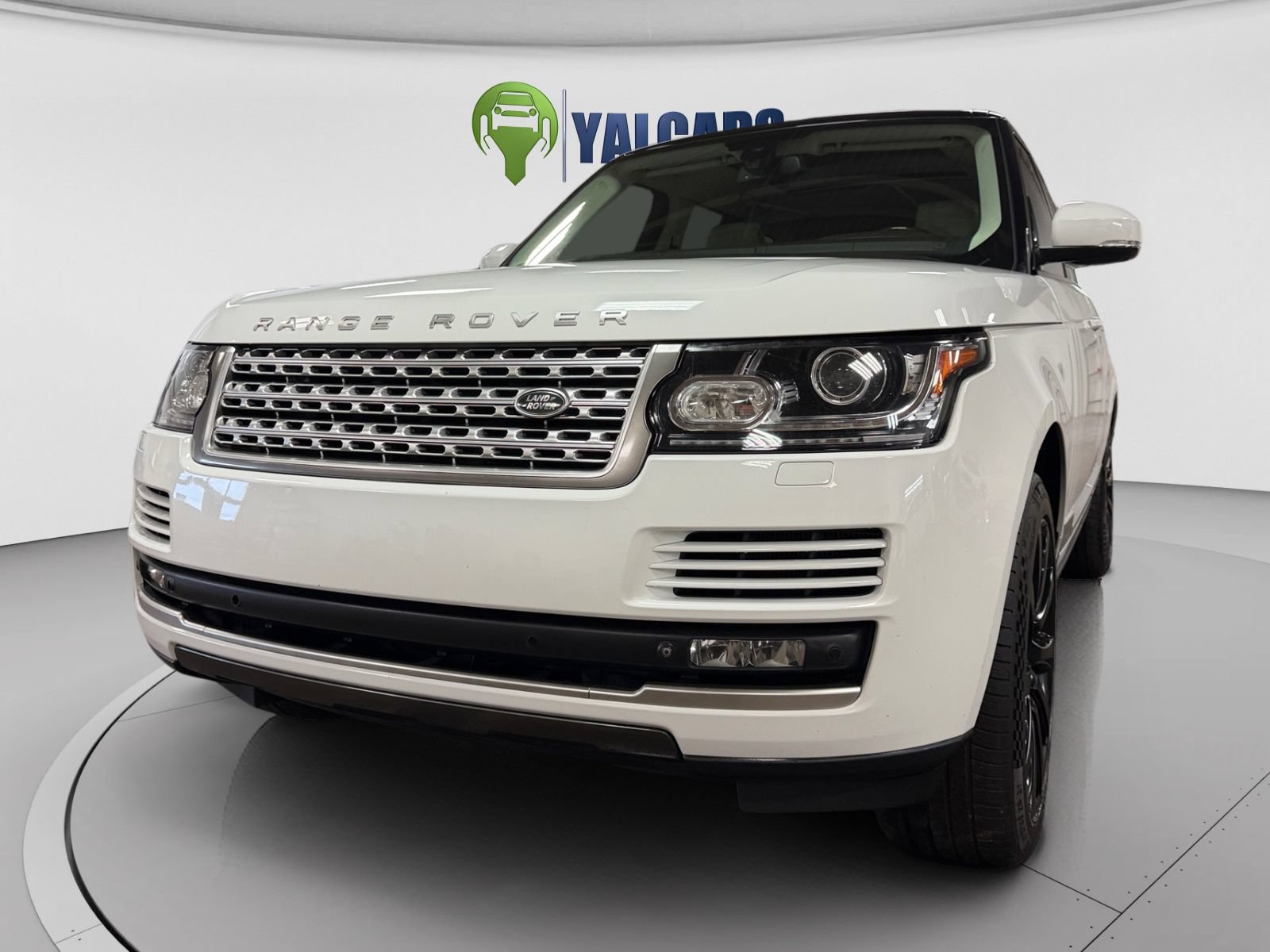 Used 2015 Land Rover Range Rover Supercharged AWD/4WD image 9