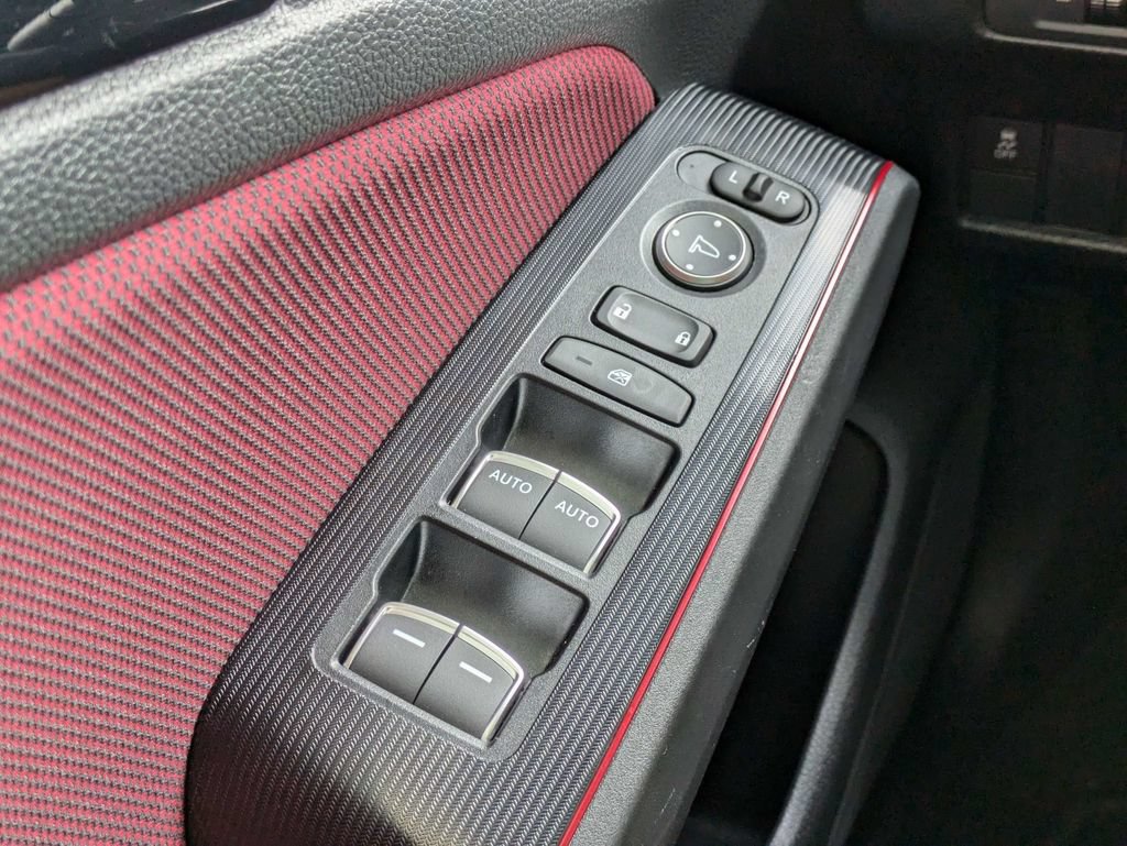 Used 2025 Honda Civic Si image 25