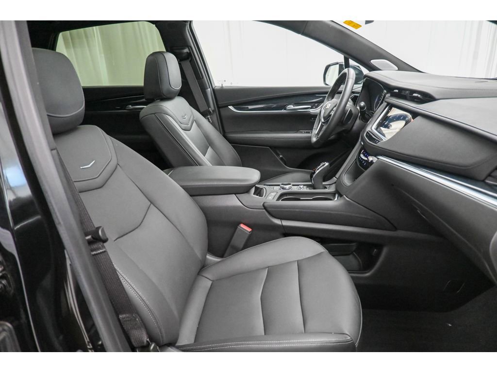 Certified 2024 Cadillac XT5 Premium Luxury image 16