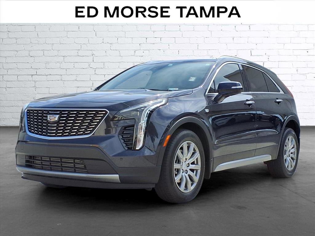 Used 2023 Cadillac XT4 Premium Luxury w/ Cold Weather Package FWD image 1