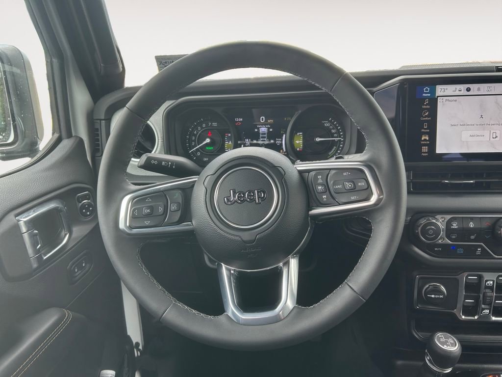 Used 2025 Jeep Wrangler Unlimited Sahara w/ Safety Group AWD/4WD image 12