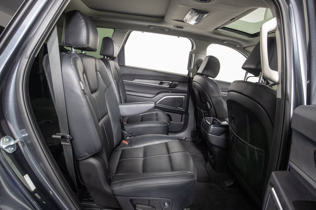 Used 2024 Kia Telluride SX image 12