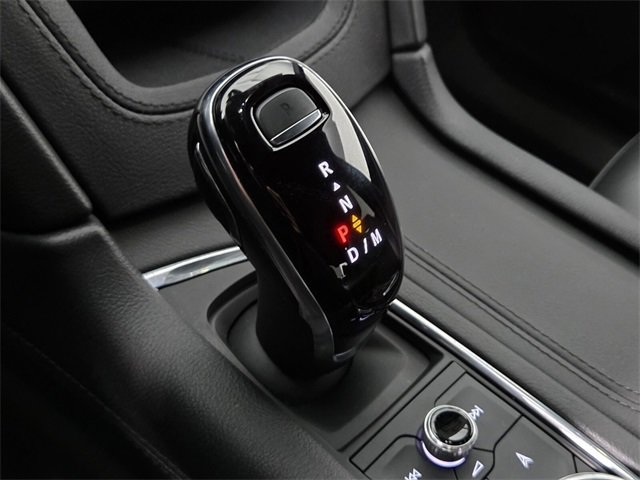 Certified 2025 Cadillac XT6 Premium Luxury image 13