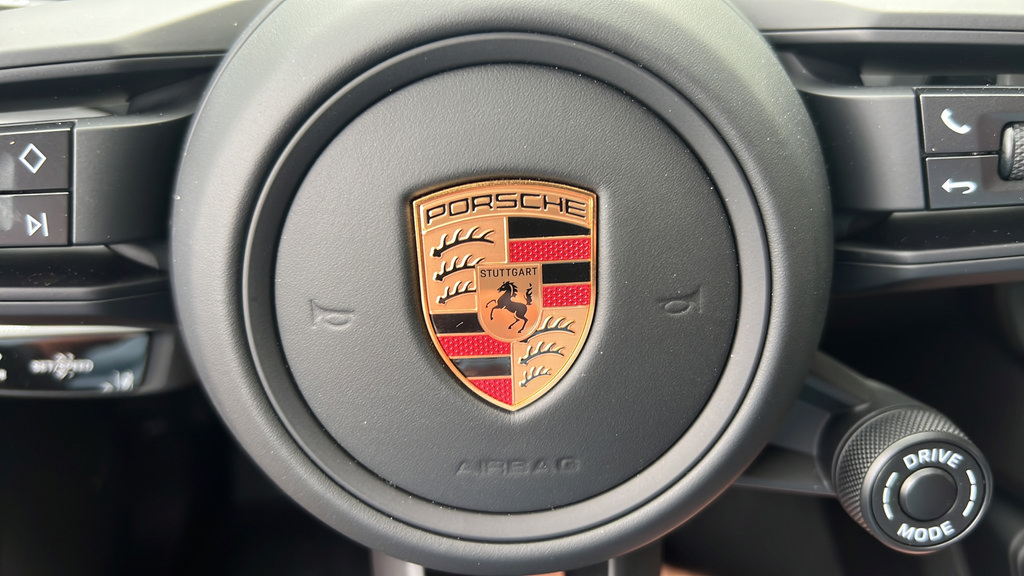 New 2026 Porsche Cayenne Coupe AWD/4WD image 33