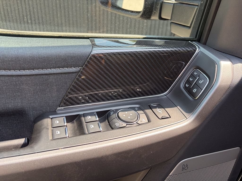 New 2026 Ford F250 Lariat w/ Black Appearance Package AWD/4WD image 19