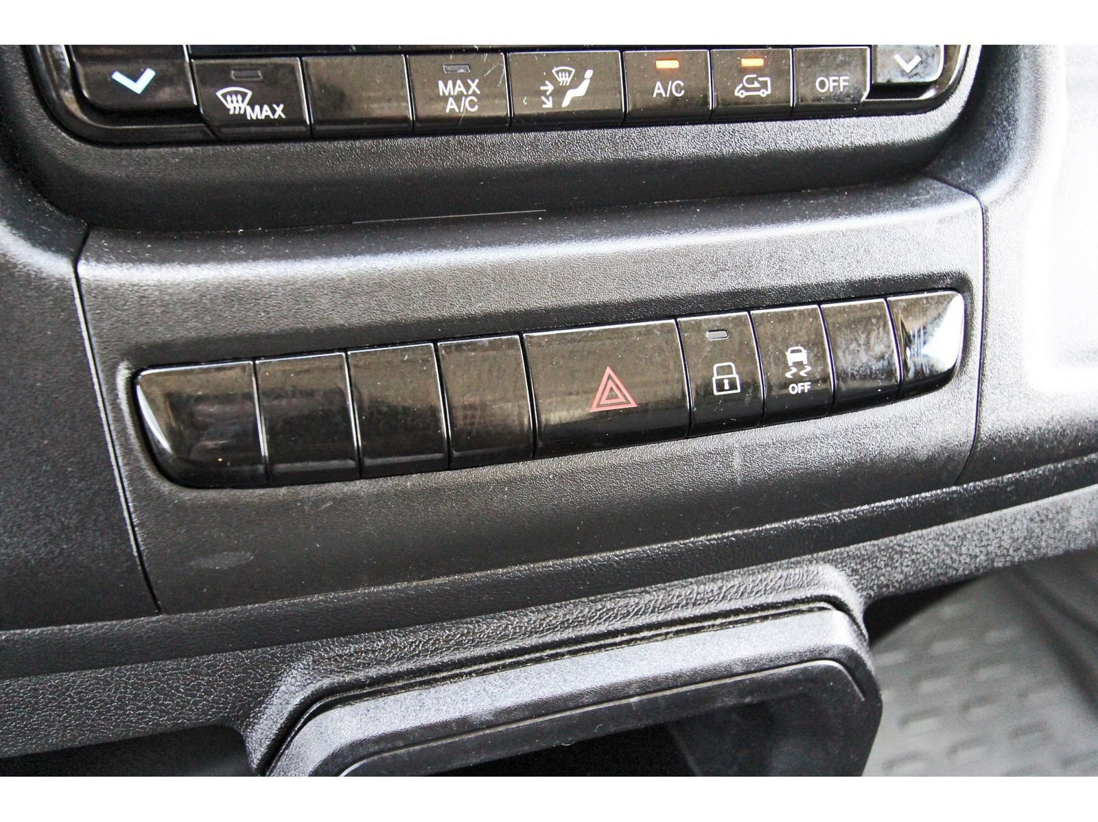 Used 2023 RAM ProMaster 1500 w/ Interior LED Lighting Group FWD image 27