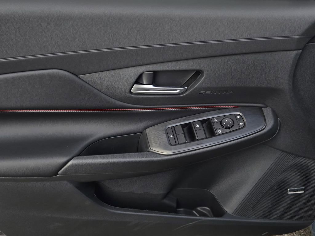 New 2026 Nissan Sentra SR w/ SR Premium Package image 17