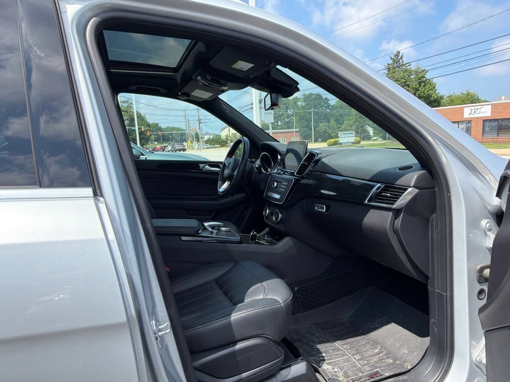Used 2016 Mercedes-Benz GLE 350 4MATIC image 2