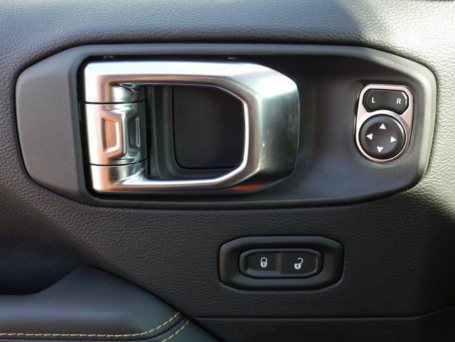 New 2025 Jeep Wrangler Unlimited Rubicon 392 image 18