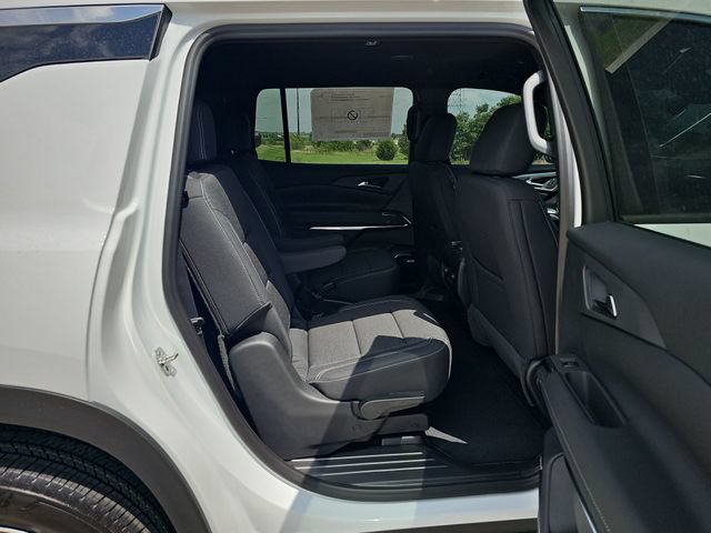 New 2026 Chevrolet Traverse LT w/ Enhanced Driving Package AWD/4WD image 27
