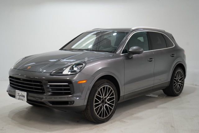Used 2021 Porsche Cayenne AWD/4WD image 2