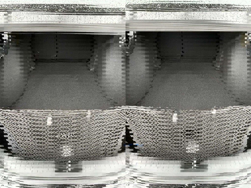 New 2026 Hyundai Elantra SEL Sport Premium image 7