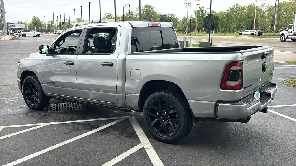 Used 2023 RAM 1500 Laramie AWD/4WD image 4