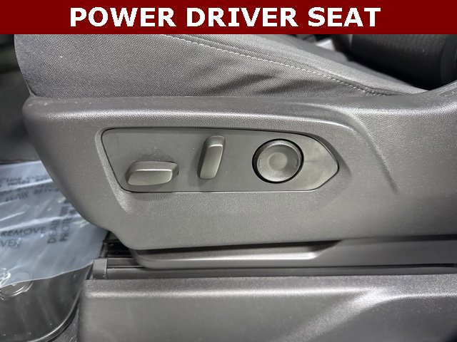 Used 2024 Chevrolet Silverado 1500 LT image 4