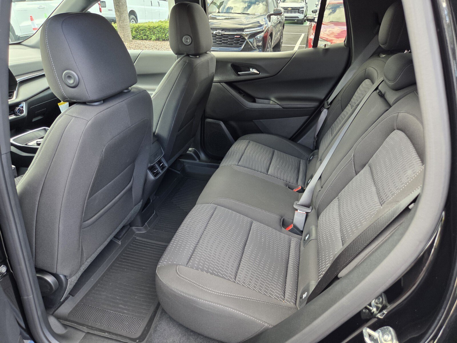 New 2026 Chevrolet Equinox LT w/ LPO, Floor Liner Package AWD/4WD image 6