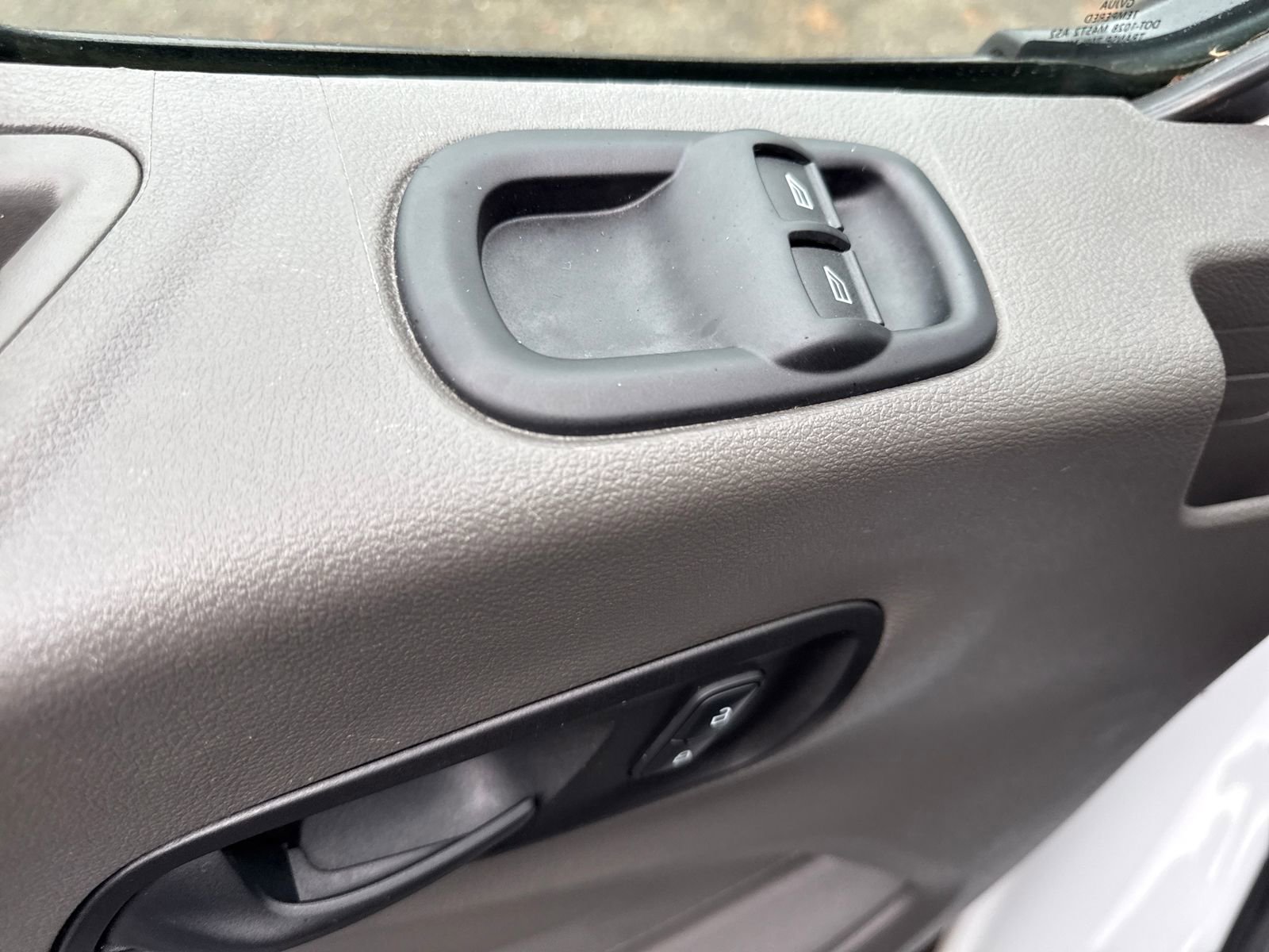 Used 2020 Ford Transit 250 Low Roof image 11