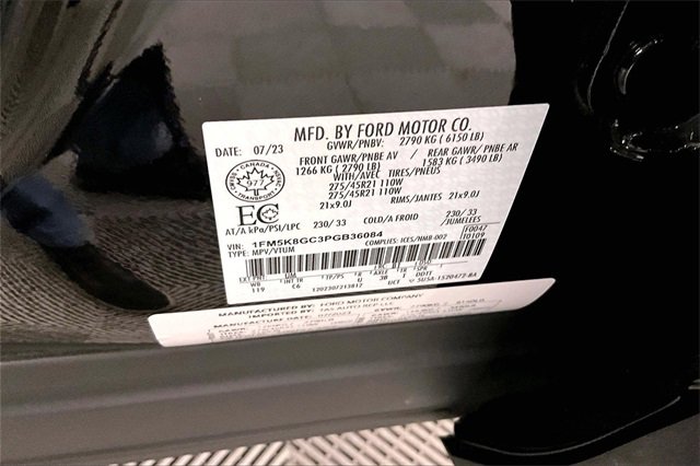 Used 2023 Ford Explorer ST w/ Technology Package image 38