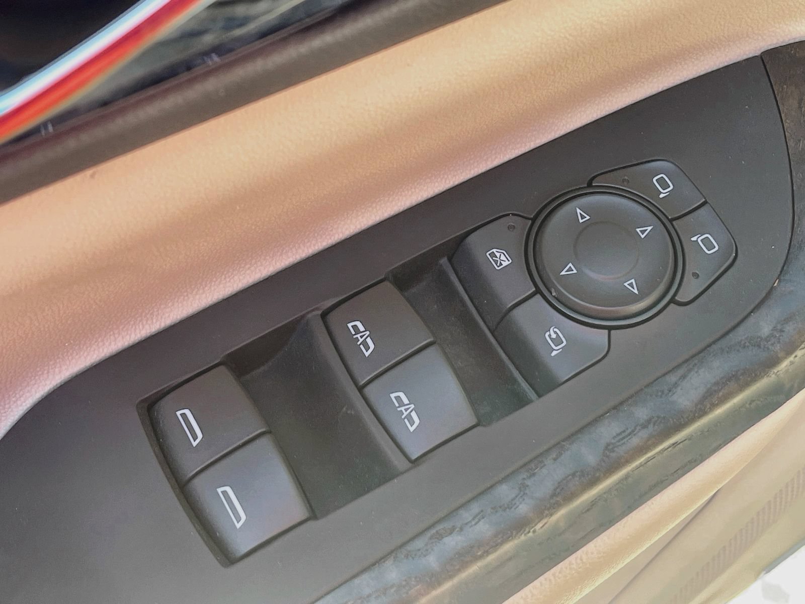 Used 2023 GMC Acadia Denali w/ Trailering Package FWD image 18