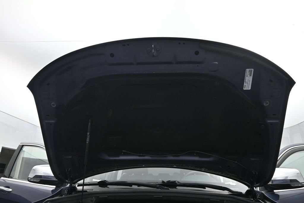 Used 2019 Jeep Grand Cherokee Limited w/ Trailer Tow Group IV AWD/4WD image 38