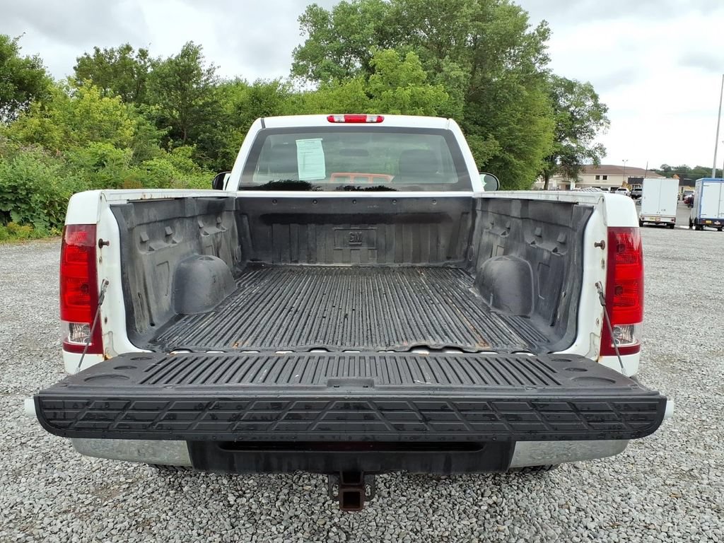 Used 2011 GMC Sierra 1500 W/T AWD/4WD image 17