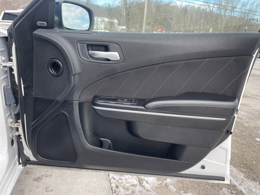 Used 2023 Dodge Charger SXT image 18