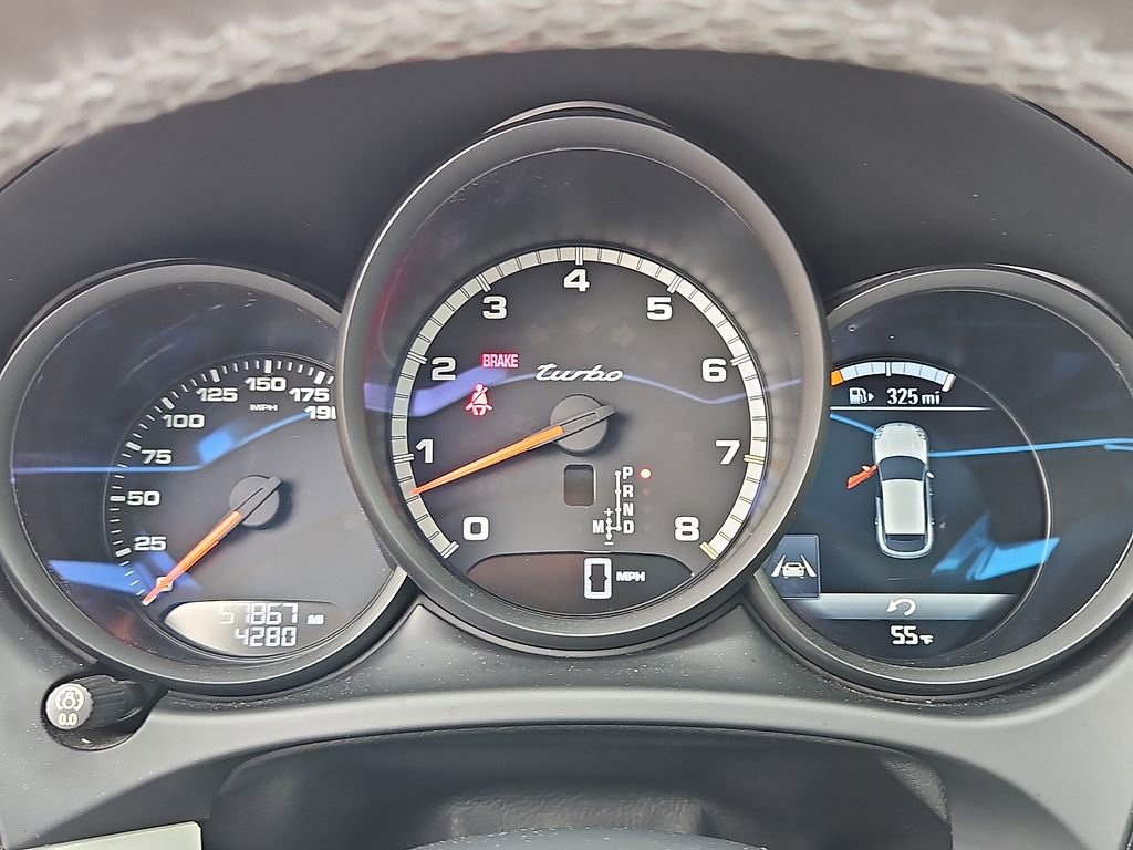 Used 2018 Porsche Macan Turbo image 25