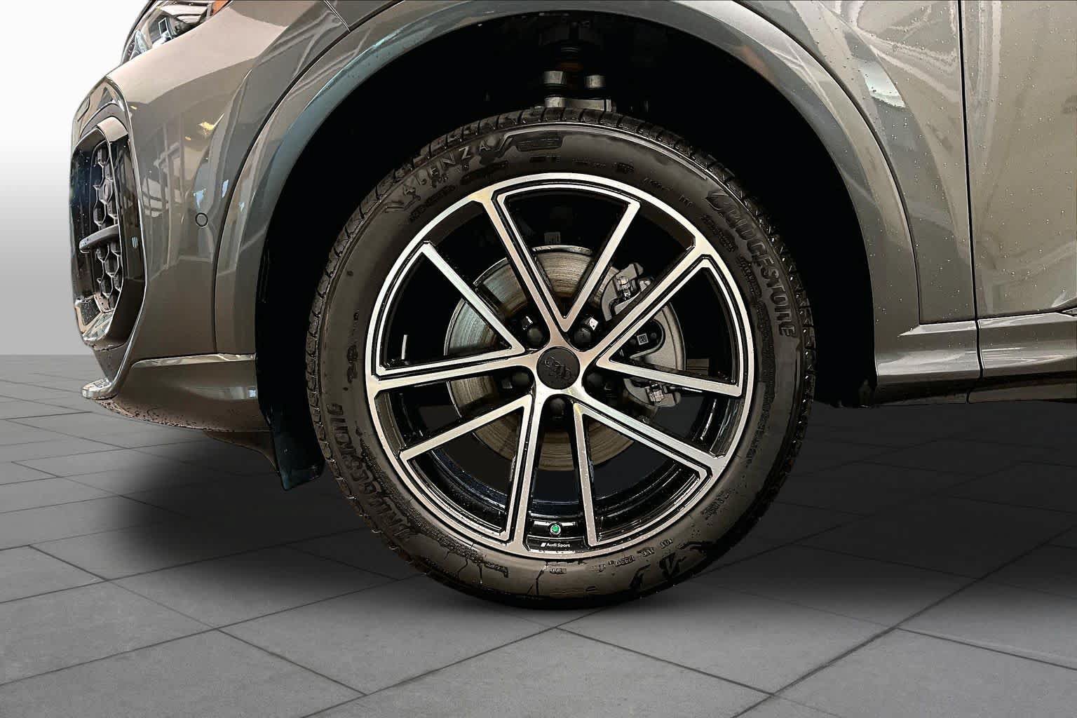 New 2026 Audi Q5 Premium Plus AWD/4WD image 11