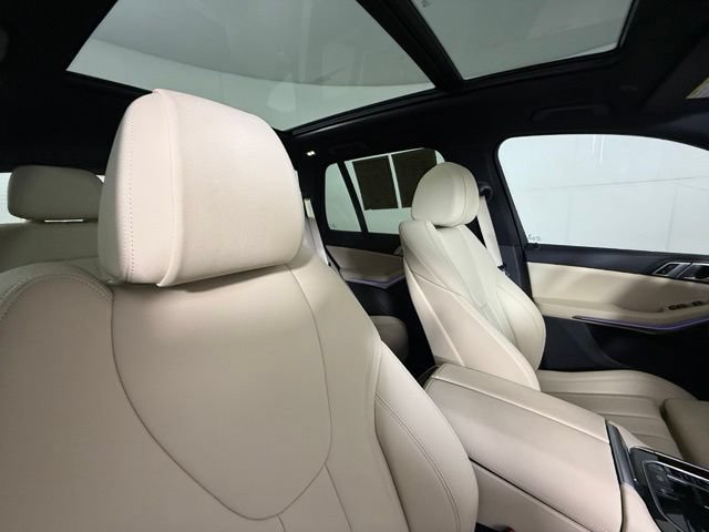Used 2019 BMW X5 xDrive40i AWD/4WD image 32