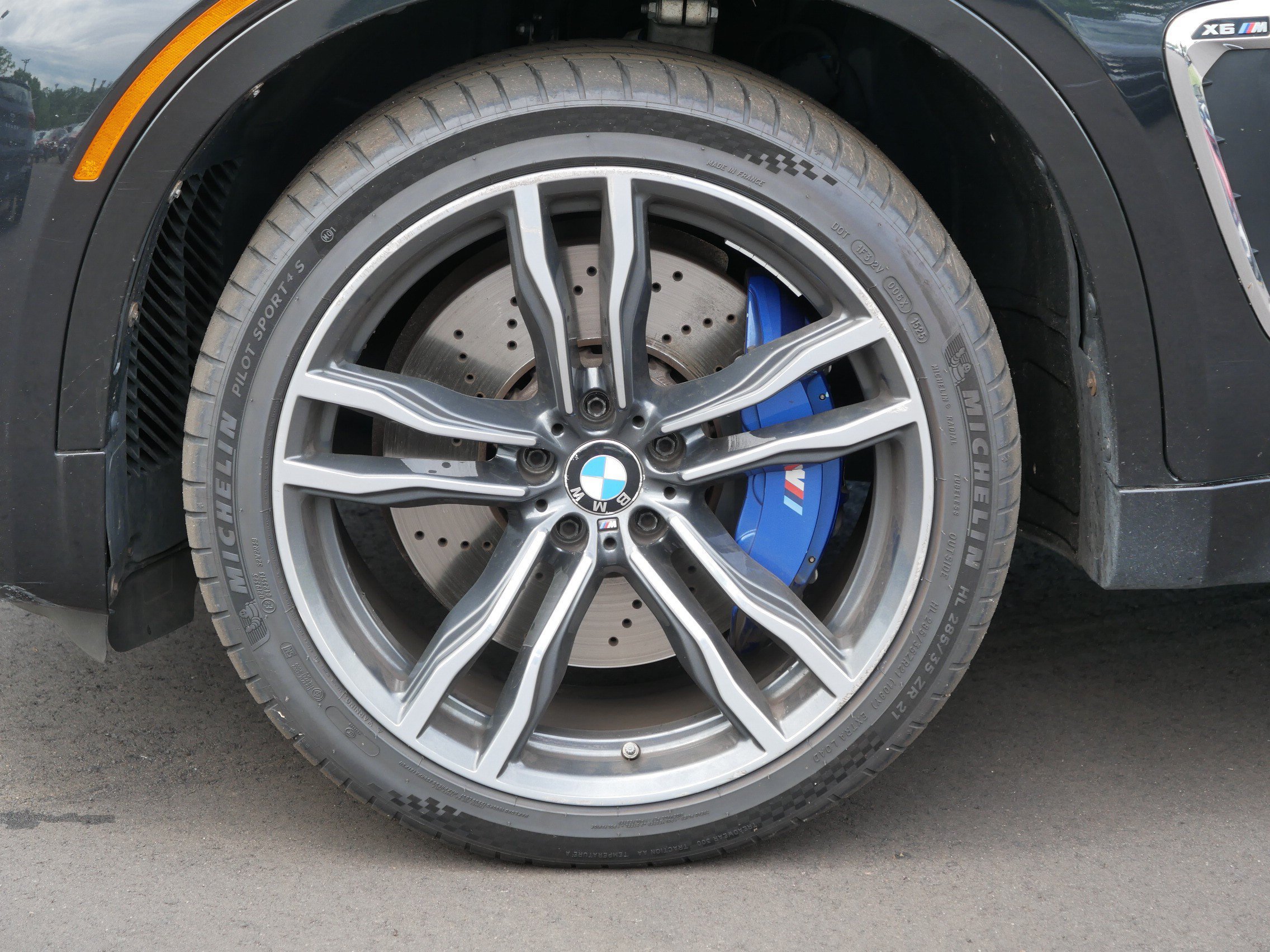 Used 2017 BMW X6 M AWD/4WD image 9