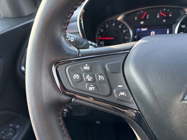 Used 2022 Chevrolet Equinox RS w/ LPO, Floor Liner Package image 12