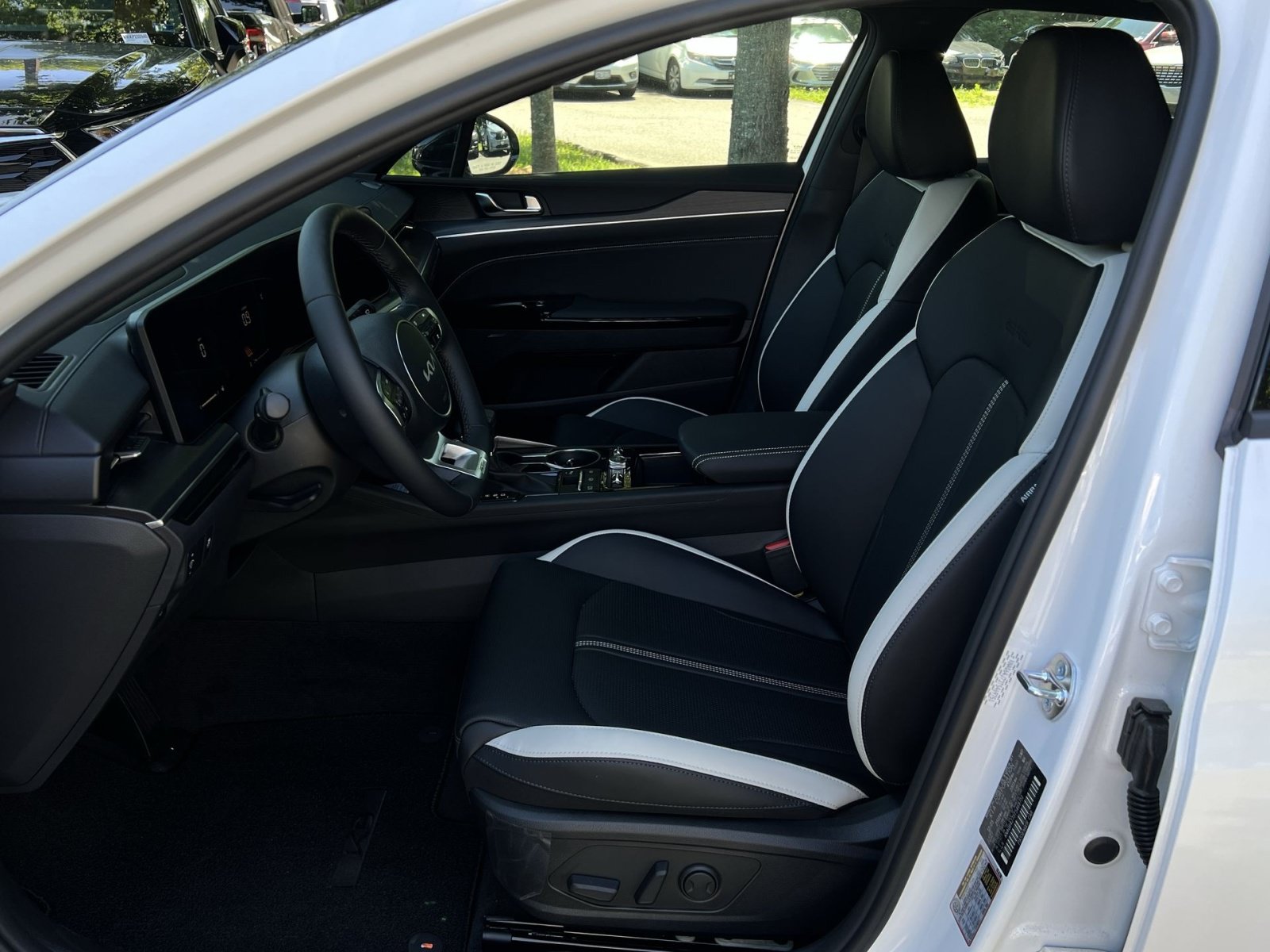 New 2026 Kia K5 GT-Line w/ GT-Line Premium Package AWD/4WD image 18