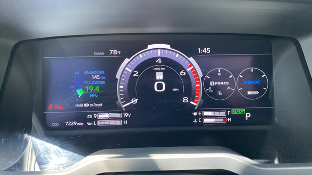 Used 2025 Toyota Sequoia Platinum w/ TRD Off-Road Package AWD/4WD image 17