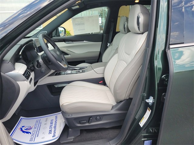 New 2026 INFINITI QX60 Autograph w/ Dark Cargo Package image 13