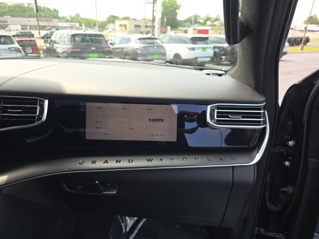 Used 2025 Jeep Grand Wagoneer L Series II Obsidian w/ Quick Order Packagew 28T AWD/4WD image 57