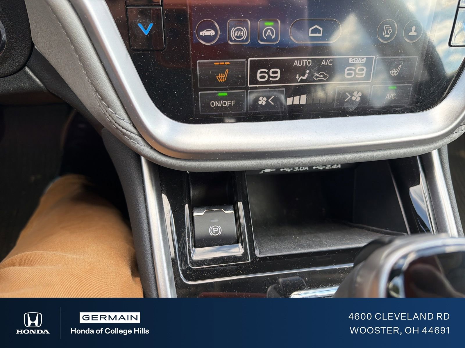 Used 2025 Subaru Outback Premium w/ Popular Package #1A image 22