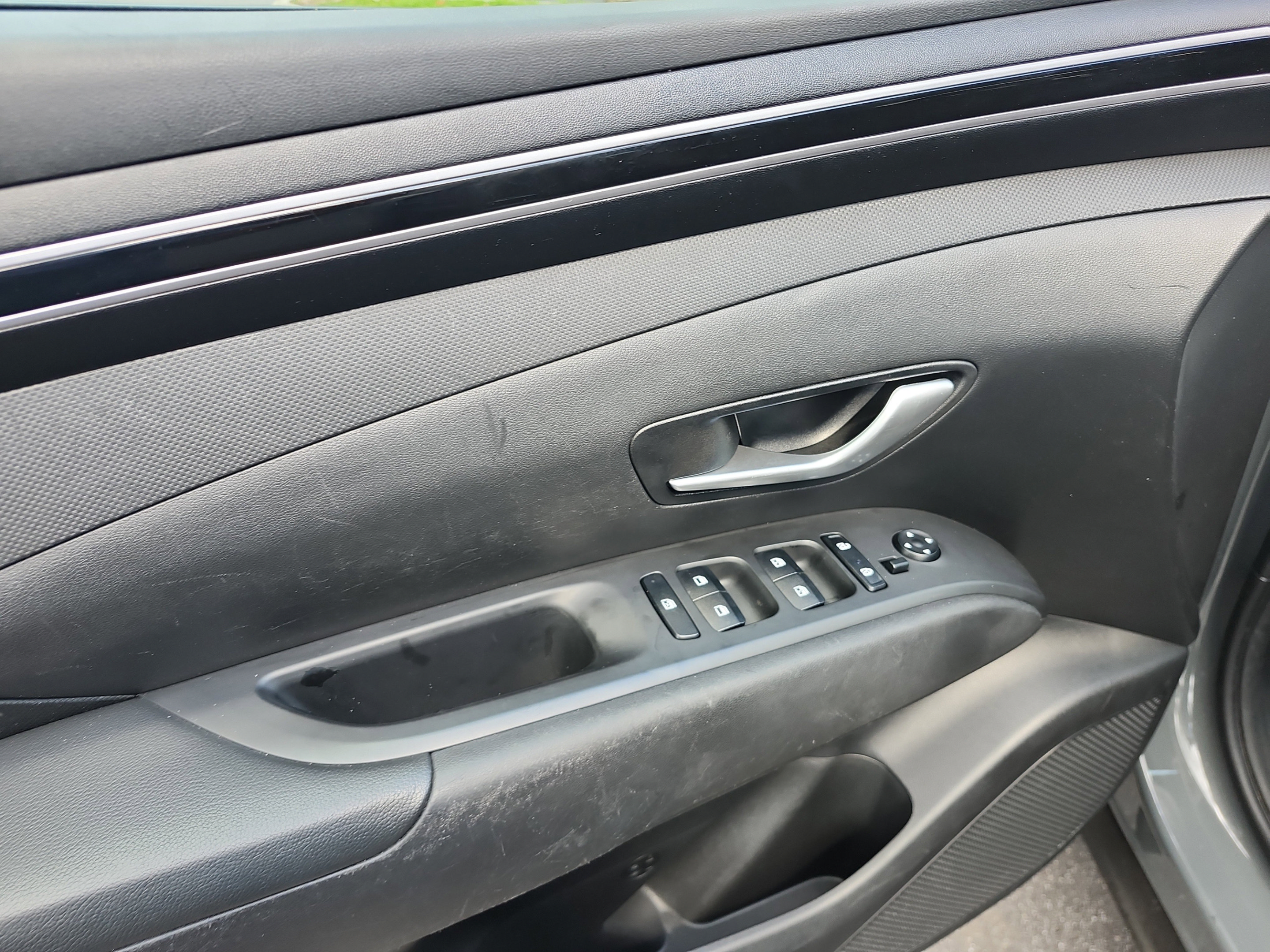 Used 2024 Hyundai Santa Cruz SEL FWD image 16