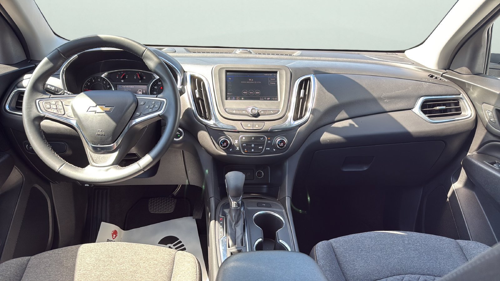 Used 2024 Chevrolet Equinox LT FWD image 21