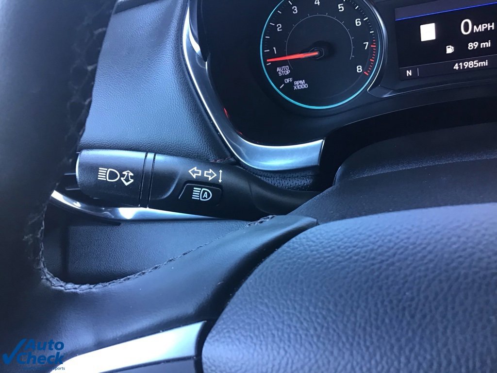 Used 2023 Chevrolet Traverse RS image 34