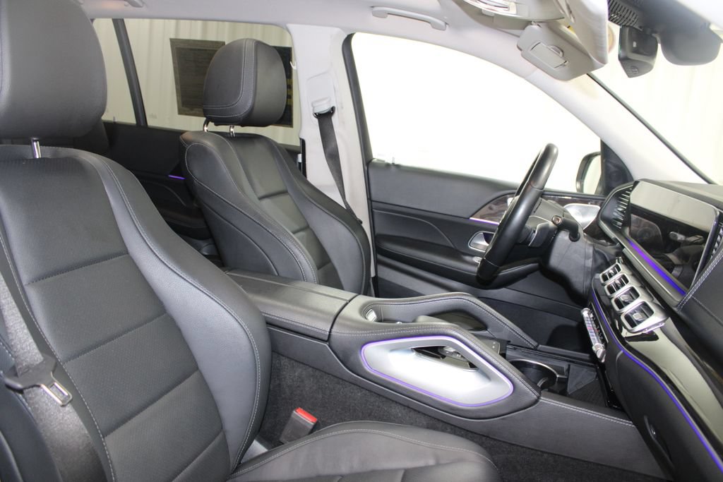 Used 2024 Mercedes-Benz GLS 450 4MATIC image 33