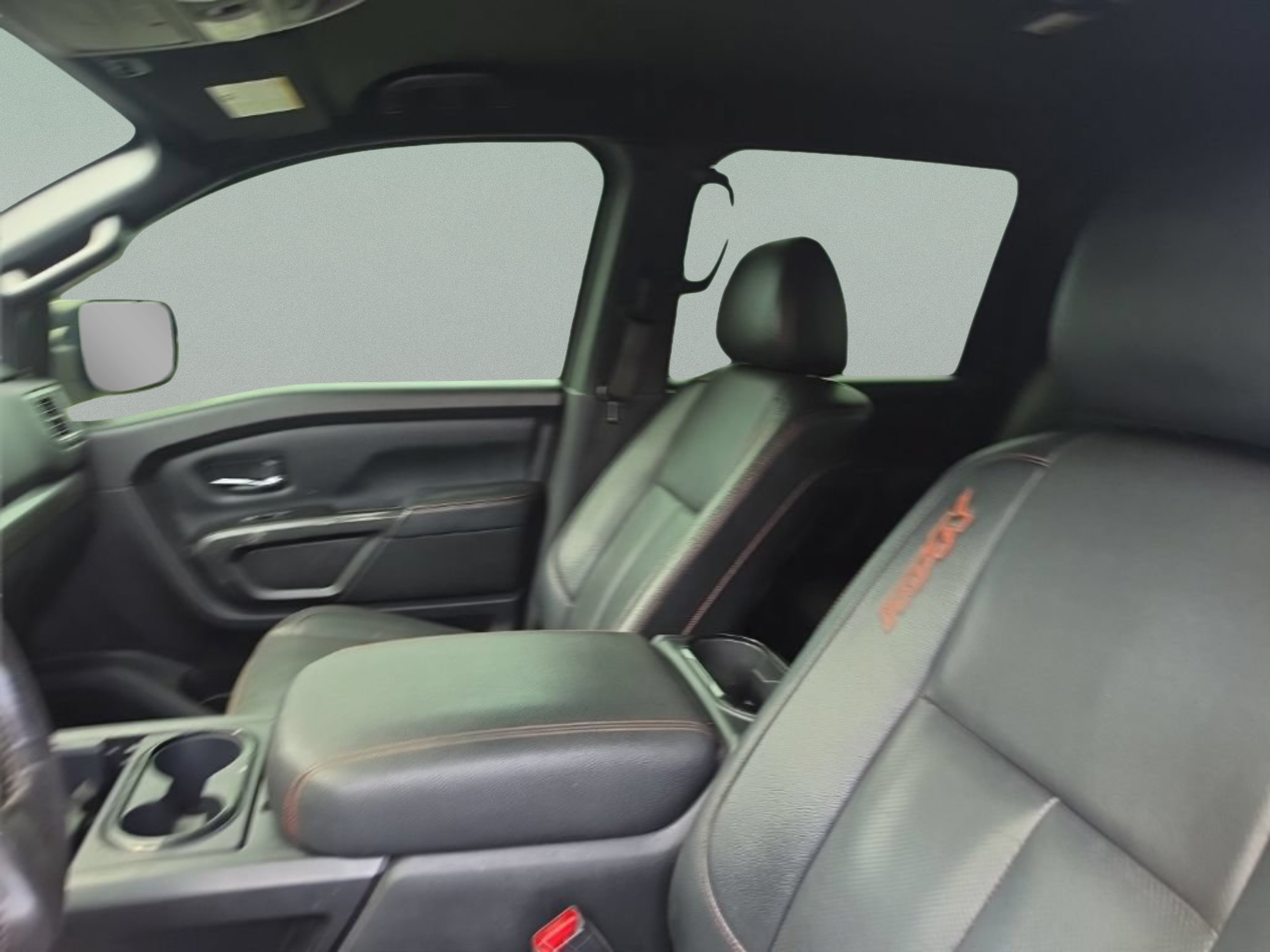 Used 2020 Nissan Titan PRO-4X w/ Pro-4x Convenience Package AWD/4WD image 20
