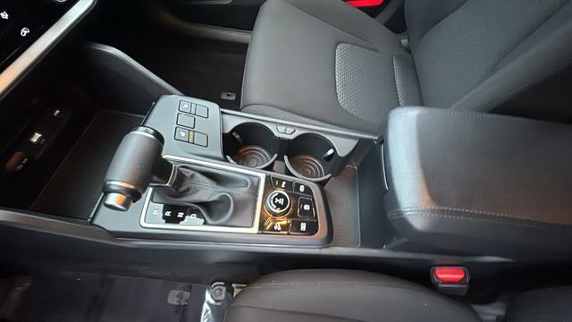 Used 2024 Kia Sportage LX image 23