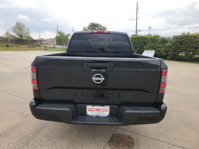 Certified 2025 Nissan Frontier SV RWD image 6
