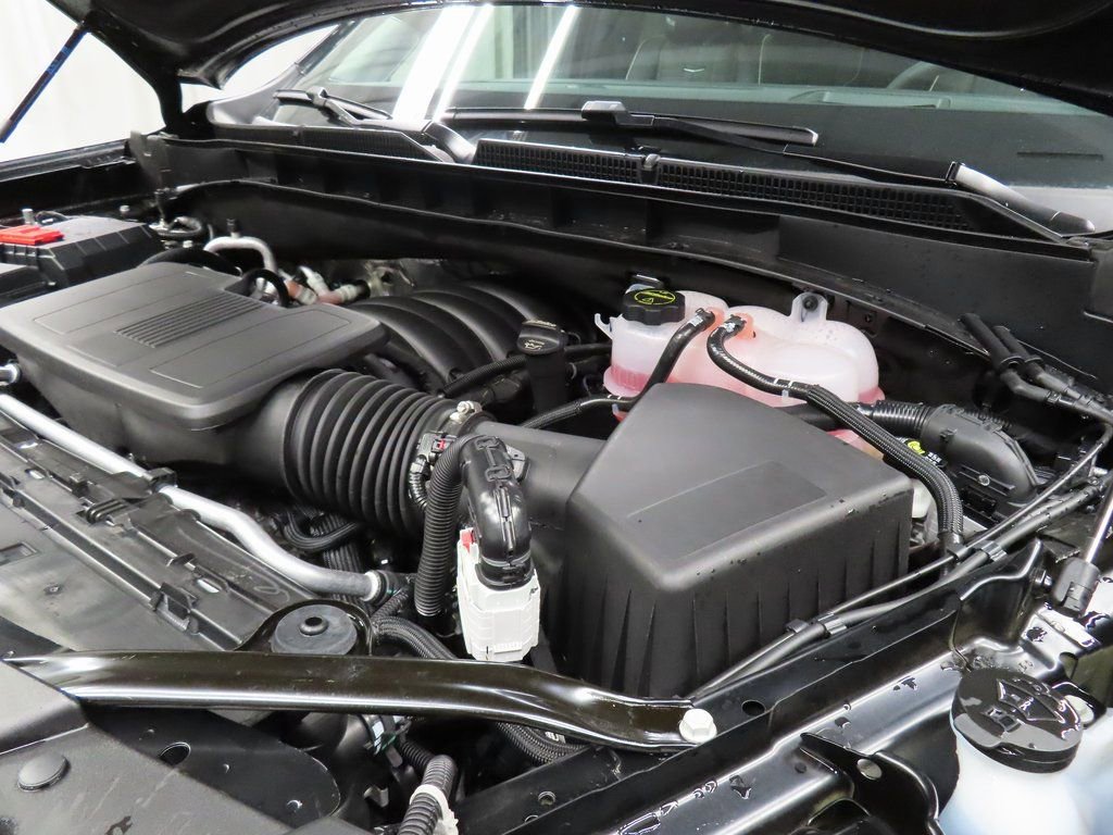 Used 2026 Cadillac Escalade Platinum Sport w/ LPO, Floor Liner Package image 27