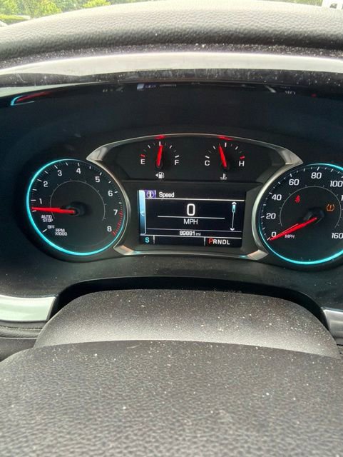 Used 2019 Chevrolet Traverse LT FWD image 4