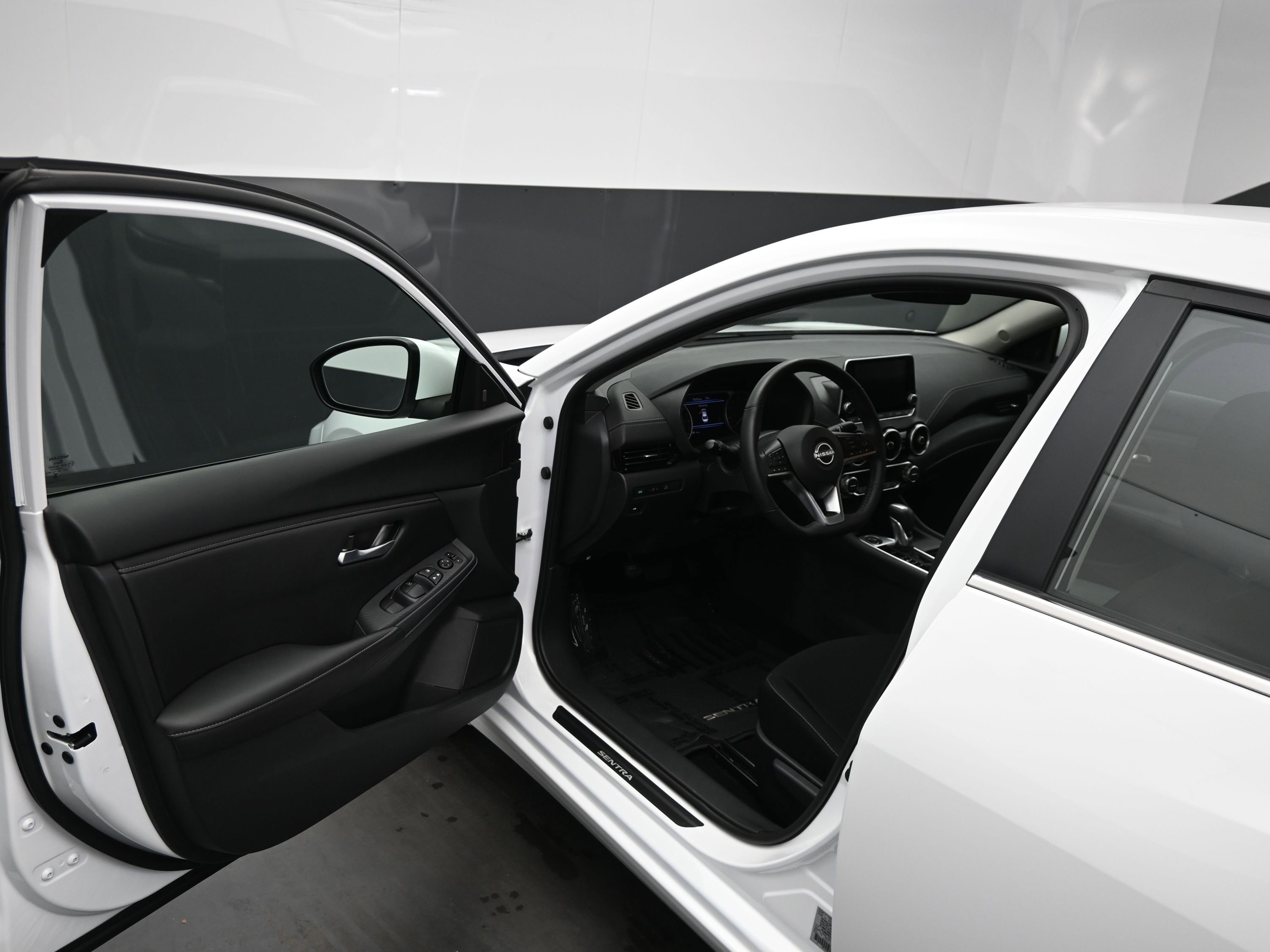 Certified 2025 Nissan Sentra SV w/ All-Weather Package image 15