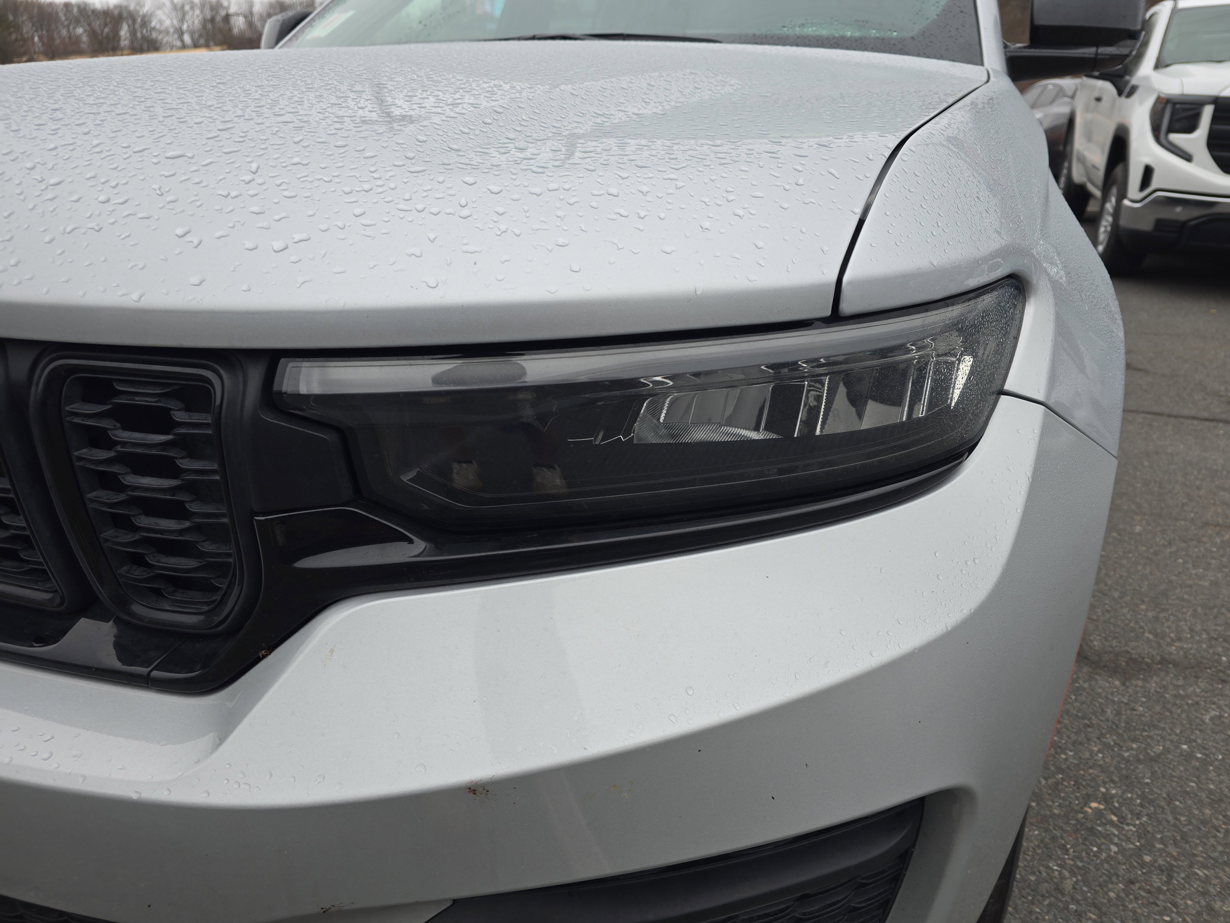 Used 2024 Jeep Grand Cherokee Altitude AWD/4WD image 10