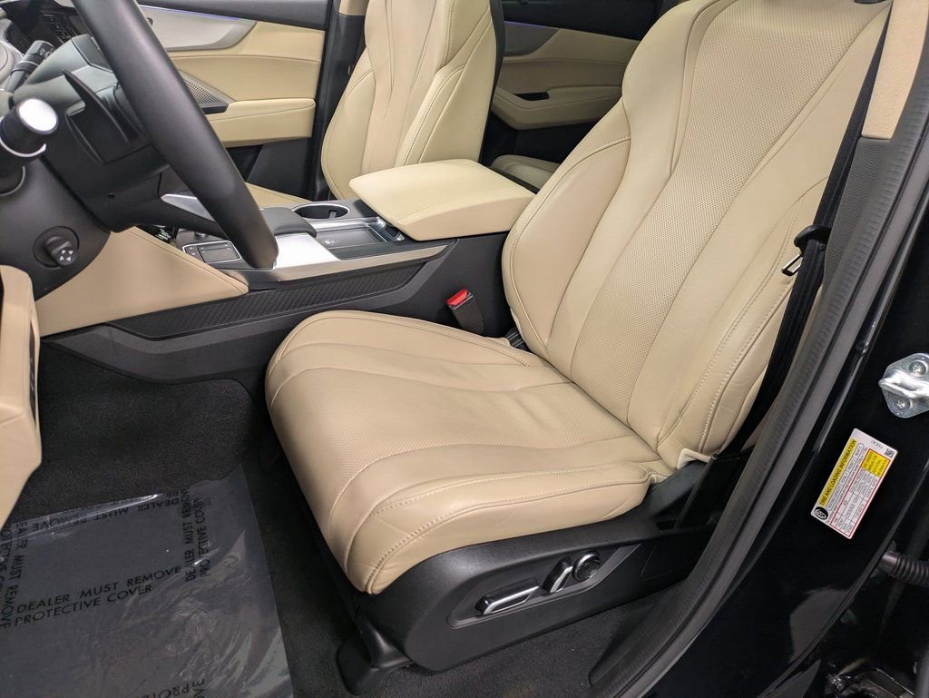 Used 2023 Acura MDX SH-AWD w/ Technology Package image 9